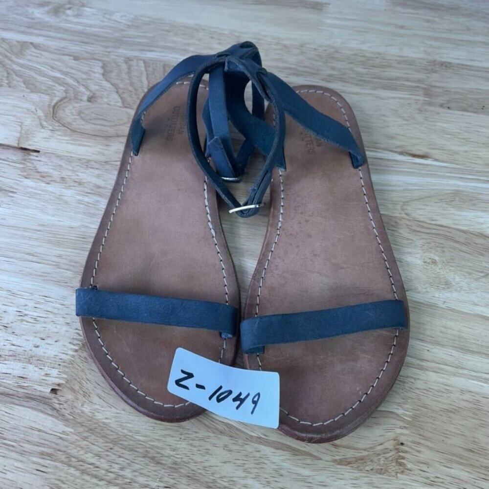 Urban Outfitters  Sandals Womens 6 Genuine leather Suede Upper  Thin Strap  - Picture 7 of 10